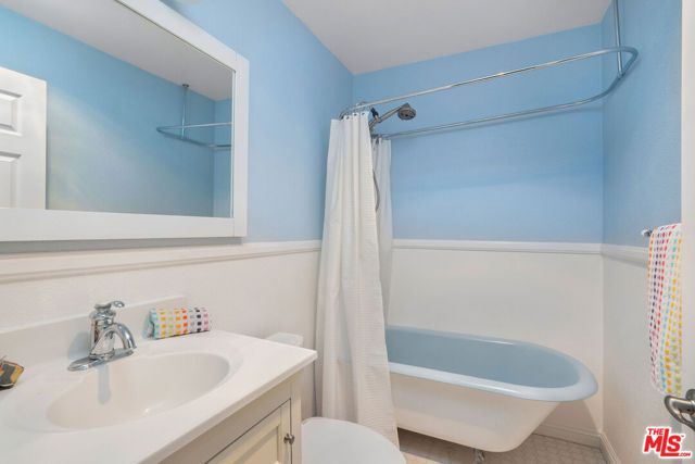 11636 Montana Avenue 311, Los Angeles, CA 90049