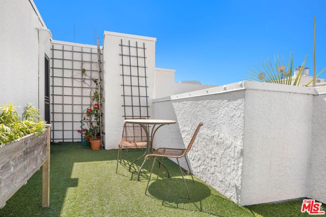 11636 Montana Avenue 311, Los Angeles, CA 90049