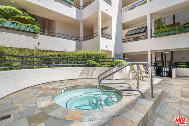 11636 Montana Avenue 311, Los Angeles, CA 90049
