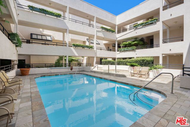 11636 Montana Avenue 311, Los Angeles, CA 90049
