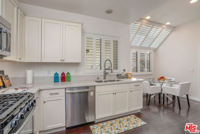 11636 Montana Avenue 311, Los Angeles, CA 90049