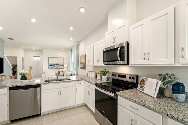 172 RAINWOOD STREET, Groveland, FL 34736