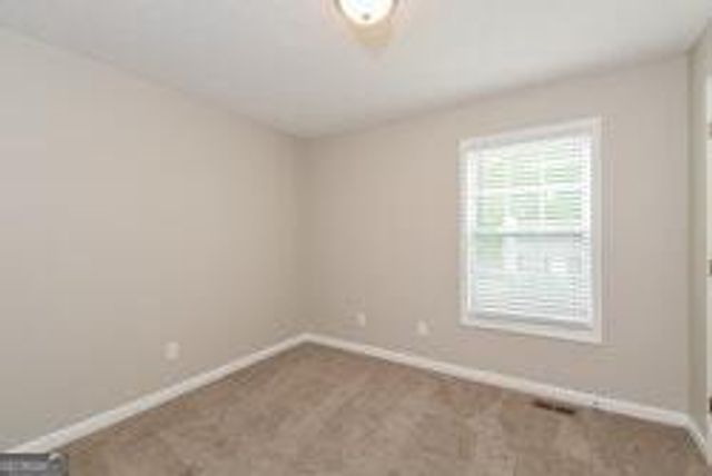 212 Remmington Court, Dallas, GA 30132