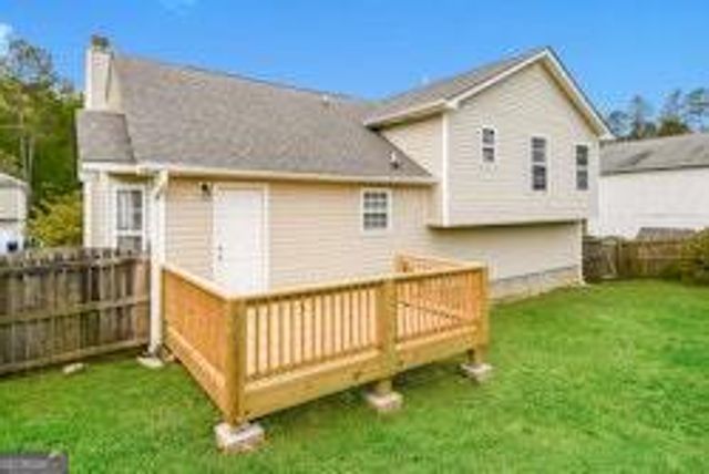 212 Remmington Court, Dallas, GA 30132