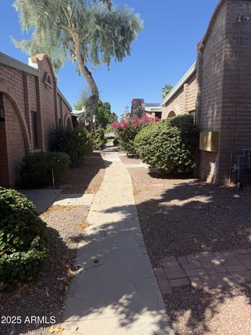 4414 E HUBBELL Street 69, Phoenix, AZ 85008