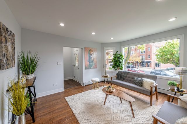 7718 W Westwood Drive, Elmwood Park, IL 60707