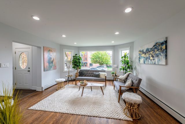 7718 W Westwood Drive, Elmwood Park, IL 60707