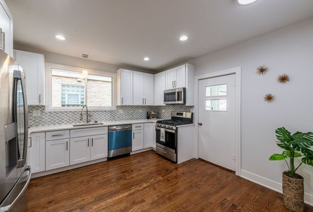 7718 W Westwood Drive, Elmwood Park, IL 60707