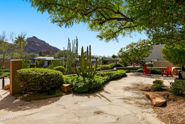 5434 E LINCOLN Drive E 1, Paradise Valley, AZ 85253