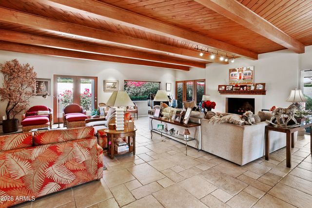 5434 E LINCOLN Drive E 1, Paradise Valley, AZ 85253