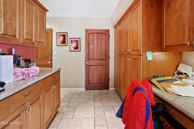 5434 E LINCOLN Drive E 1, Paradise Valley, AZ 85253