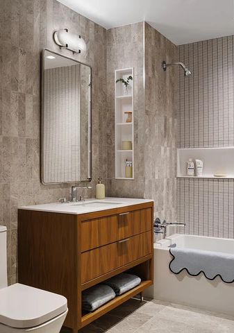 428 W 19th St Apt 7A, New York City, NY 10011
