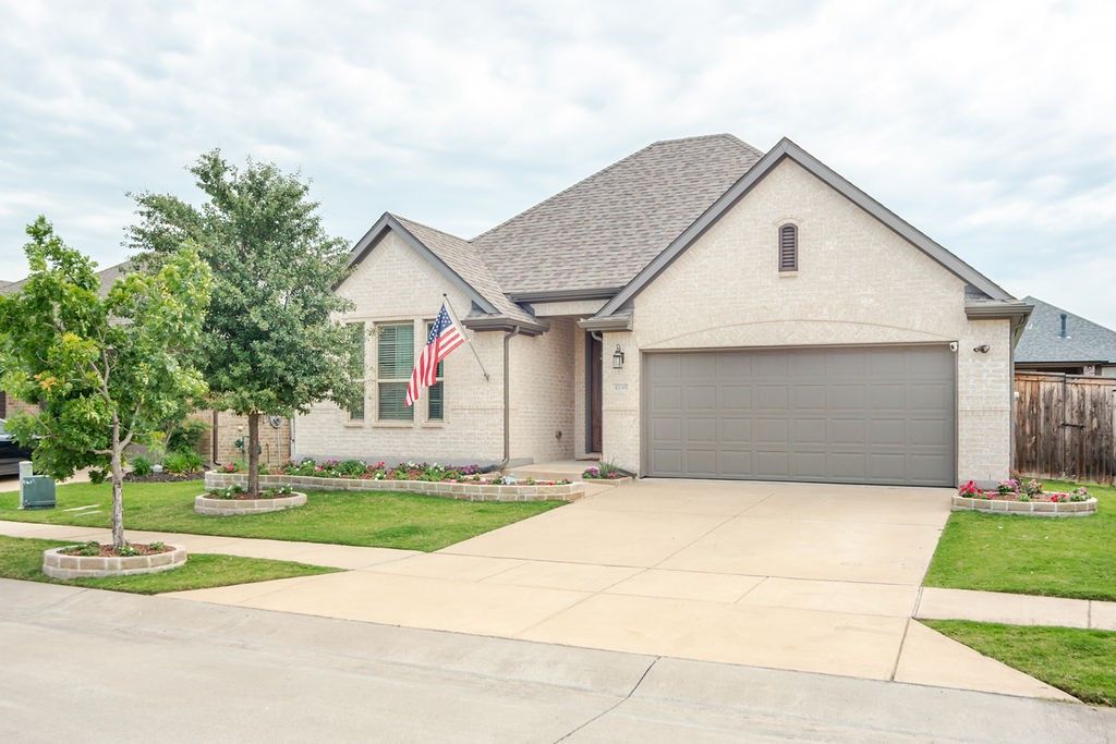 4140 Lightcreek Lane, Celina, TX 75009