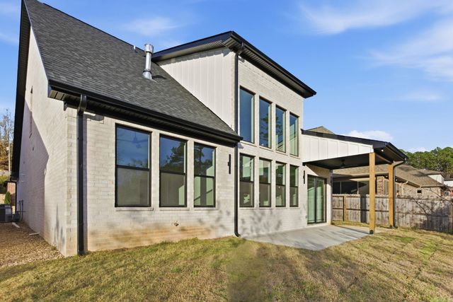 309 Kanis Ridge Drive, Little Rock, AR 72223