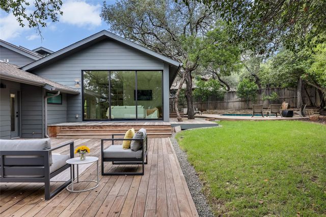 5801 Valley CIR, Austin, TX 78731