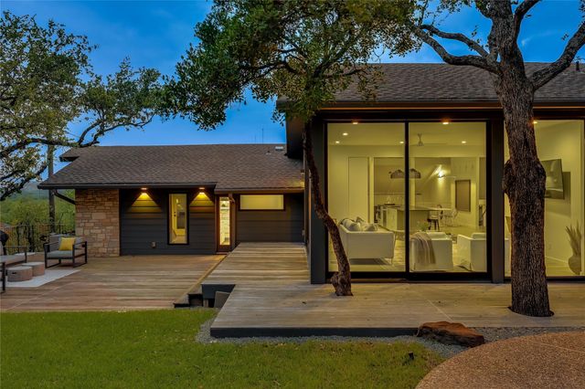 5801 Valley CIR, Austin, TX 78731