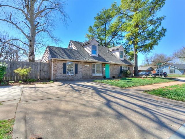 2010 W Brooks Street, Norman, OK 73069
