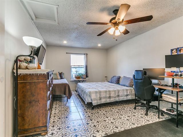 2010 W Brooks Street, Norman, OK 73069