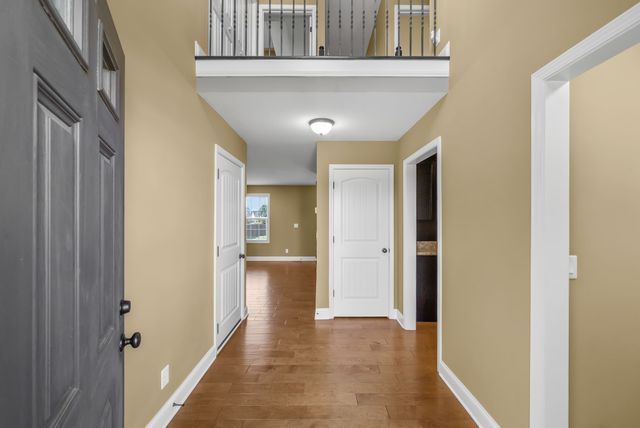 2318 Button Drive, Clarksville, TN 37040