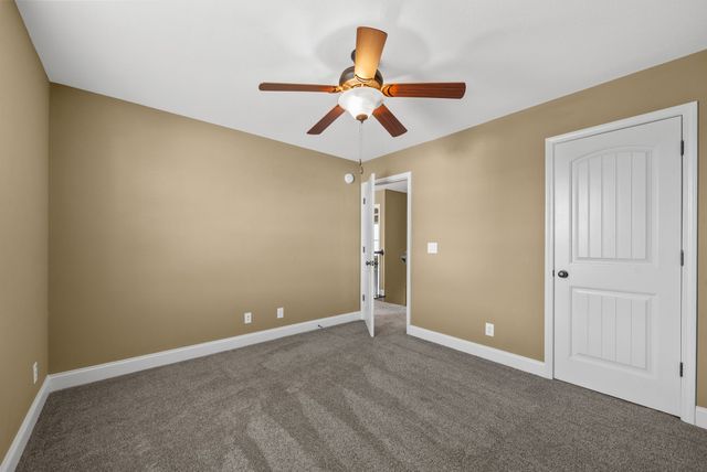 2318 Button Drive, Clarksville, TN 37040