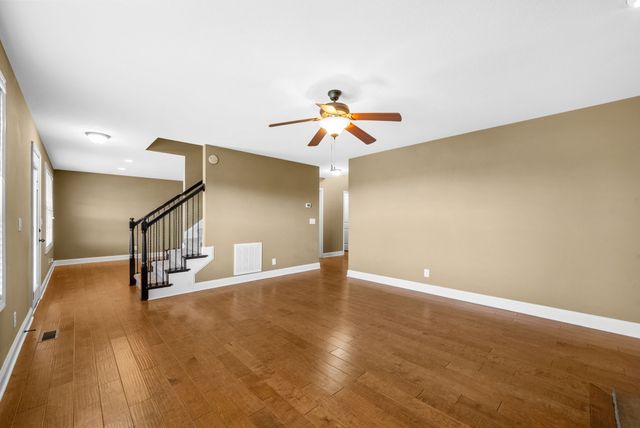 2318 Button Drive, Clarksville, TN 37040