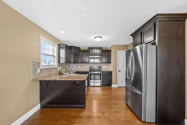 2318 Button Drive, Clarksville, TN 37040