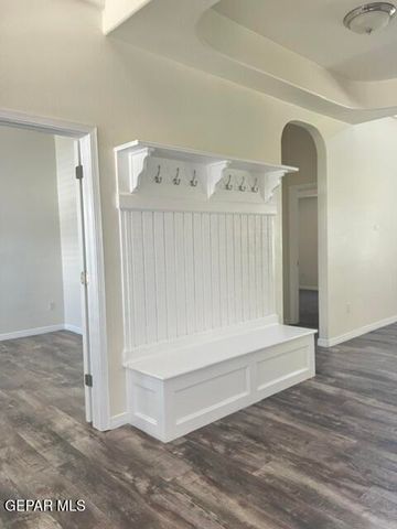 6516 WIND RIDGE Drive, El Paso, TX 79912