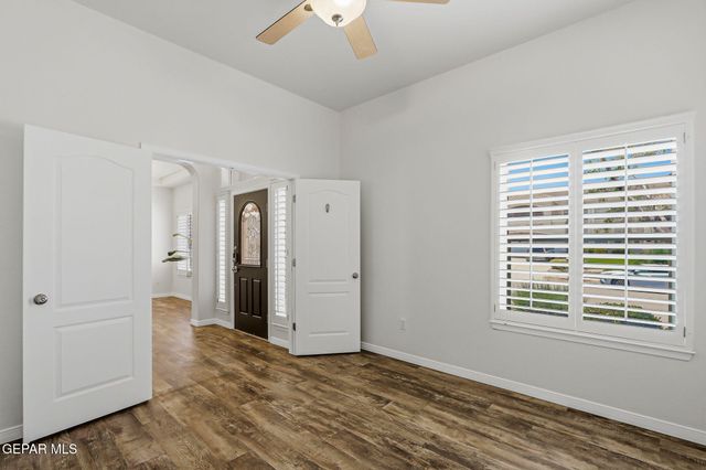 6516 WIND RIDGE Drive, El Paso, TX 79912