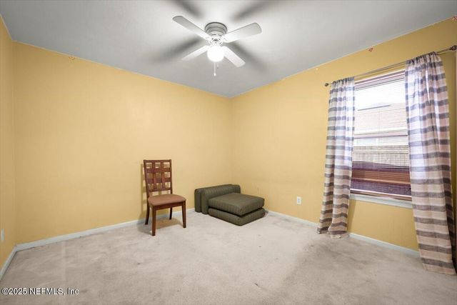 6947 NICHOLS CREEK Drive, Jacksonville, FL 32222