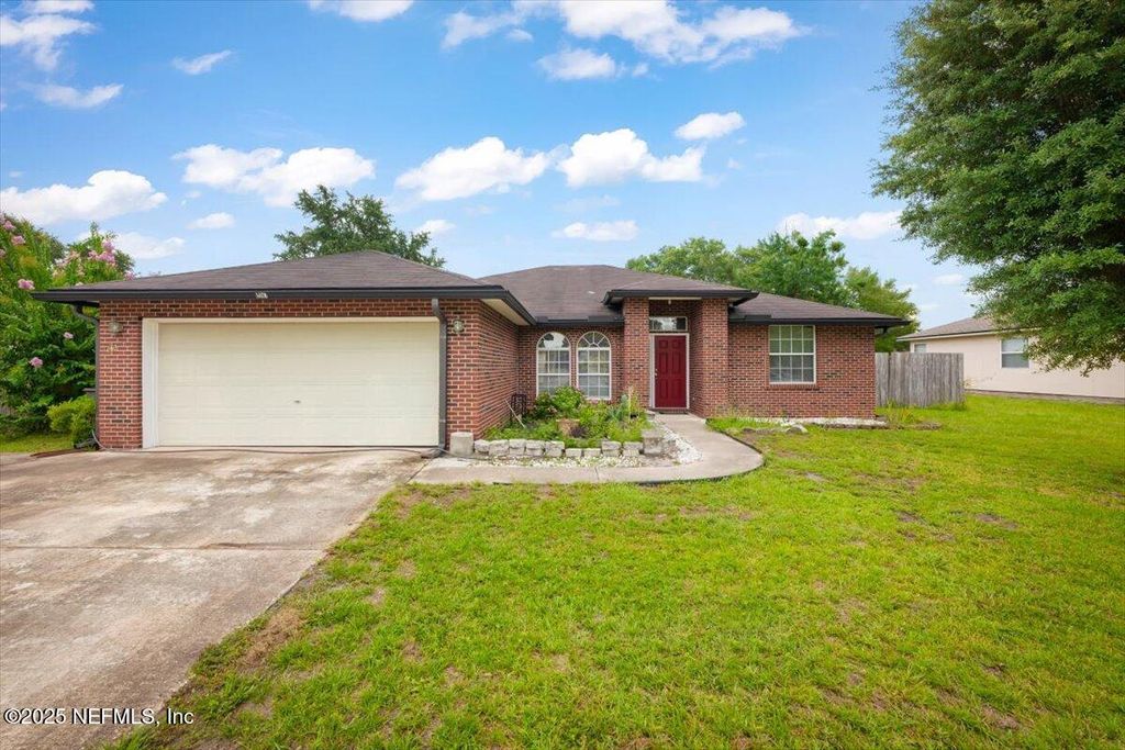 6947 NICHOLS CREEK Drive, Jacksonville, FL 32222