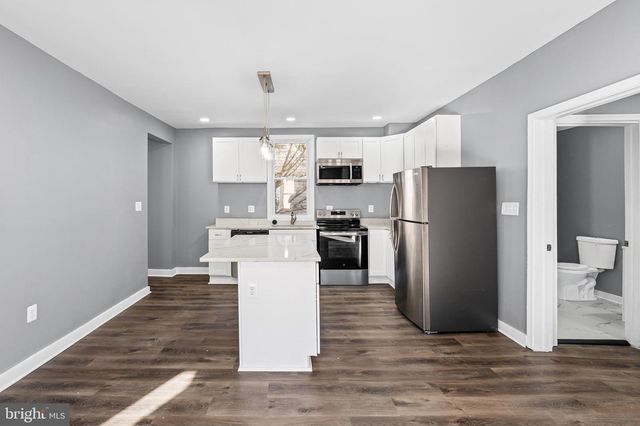 3014 ROYSTON AVE, Baltimore, MD 21214