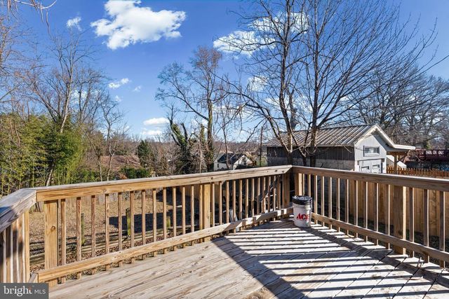 3014 ROYSTON AVE, Baltimore, MD 21214