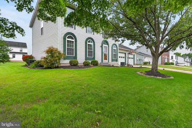 1095 CHERIMOYA ST, York, PA 17404