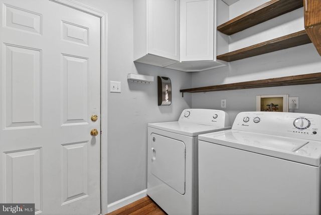 1095 CHERIMOYA ST, York, PA 17404