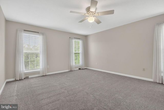 1095 CHERIMOYA ST, York, PA 17404