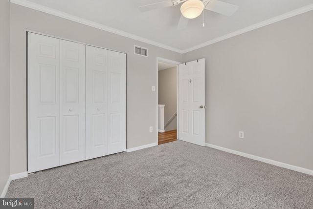 1095 CHERIMOYA ST, York, PA 17404