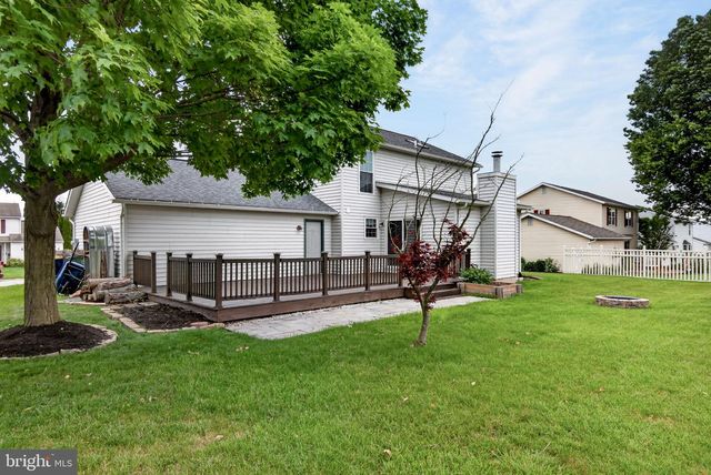 1095 CHERIMOYA ST, York, PA 17404