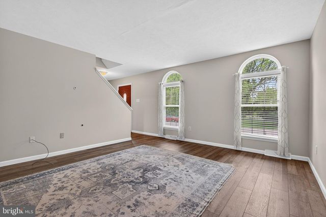 1095 CHERIMOYA ST, York, PA 17404