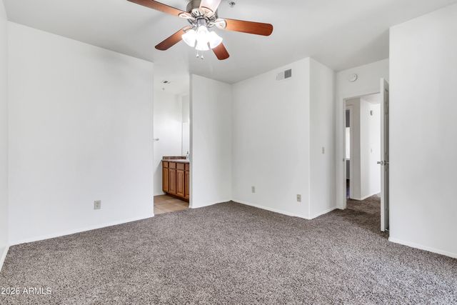 1825 W RAY Road 2072, Chandler, AZ 85224