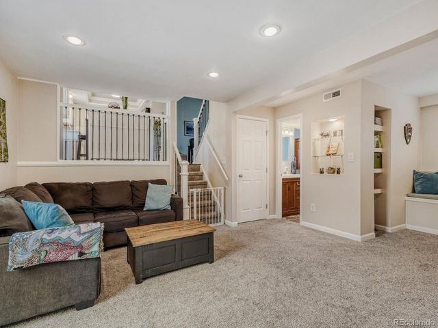 5856 S Routt St, Littleton, CO 80127