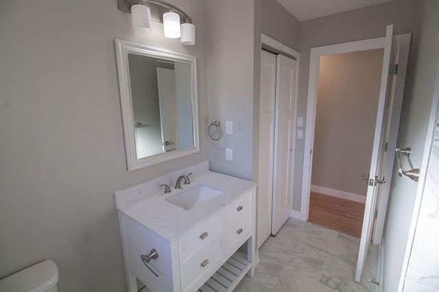 715 BLUFF DALE DR, Columbia, MO 65201