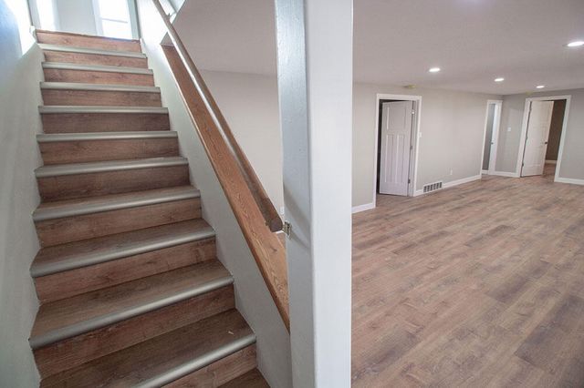 715 BLUFF DALE DR, Columbia, MO 65201