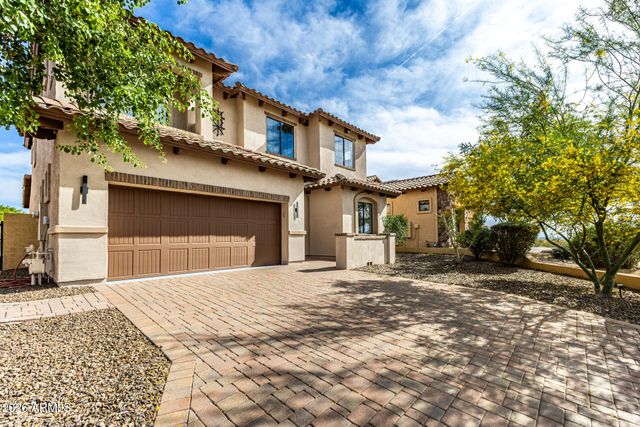 8207 E JASMINE Circle, Mesa, AZ 85207