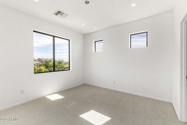 8207 E JASMINE Circle, Mesa, AZ 85207