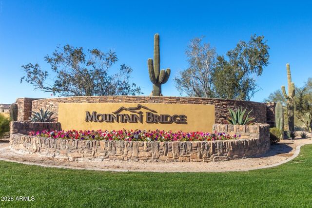 8207 E JASMINE Circle, Mesa, AZ 85207