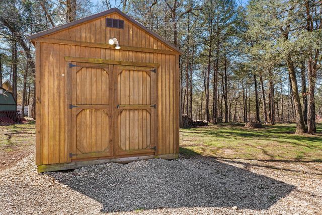22395 Air Park Drive, Golden, MO 65658