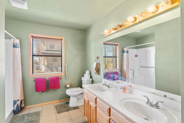 22395 Air Park Drive, Golden, MO 65658