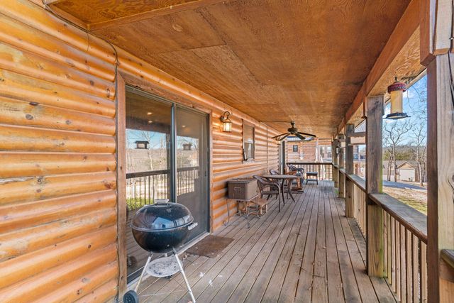 22395 Air Park Drive, Golden, MO 65658