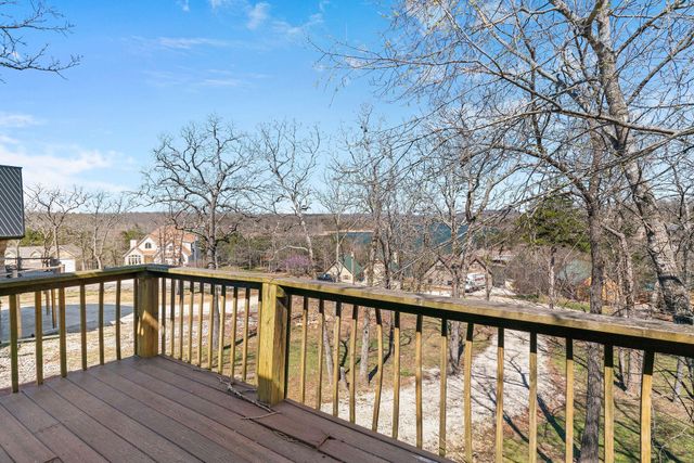 22395 Air Park Drive, Golden, MO 65658