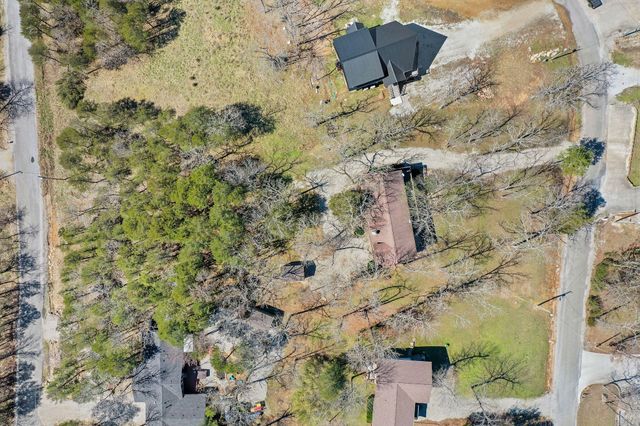 22395 Air Park Drive, Golden, MO 65658